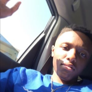 Meet your Posher, Lathan